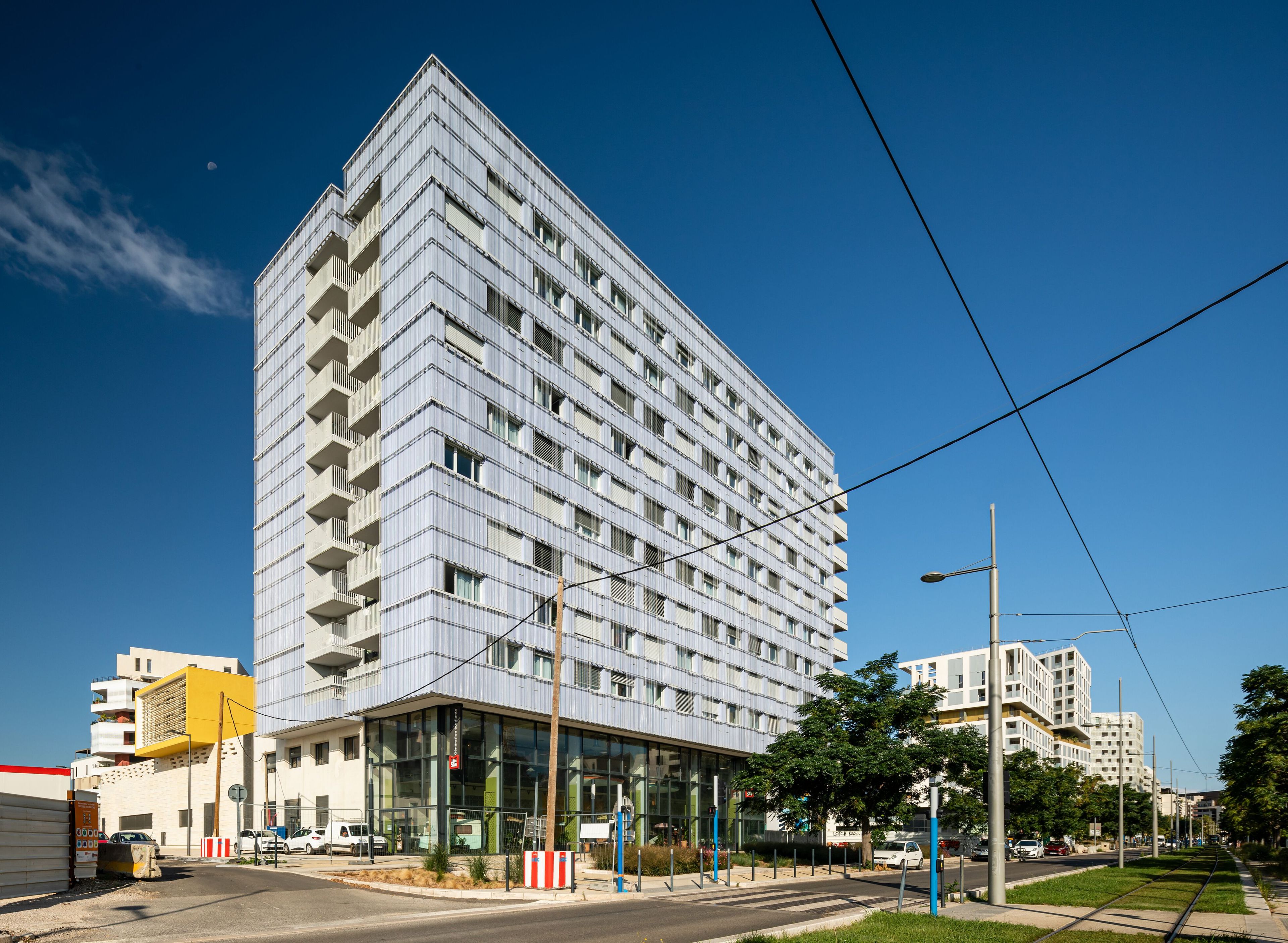 Фасадные ограждения из алюминиевых цепей Kriskadecor CLADDING KLEY STUDENT RESIDENCE ARCH-00046492 - Вид №3