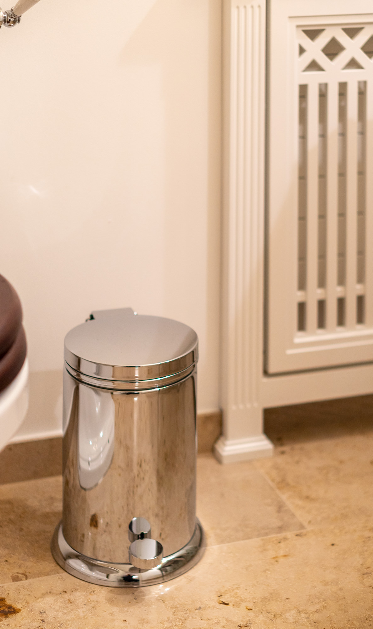 Traditional bathrooms Урна для ванной в стиле ретро Kingston Tb6337.nk Мессинг  - Вид №1