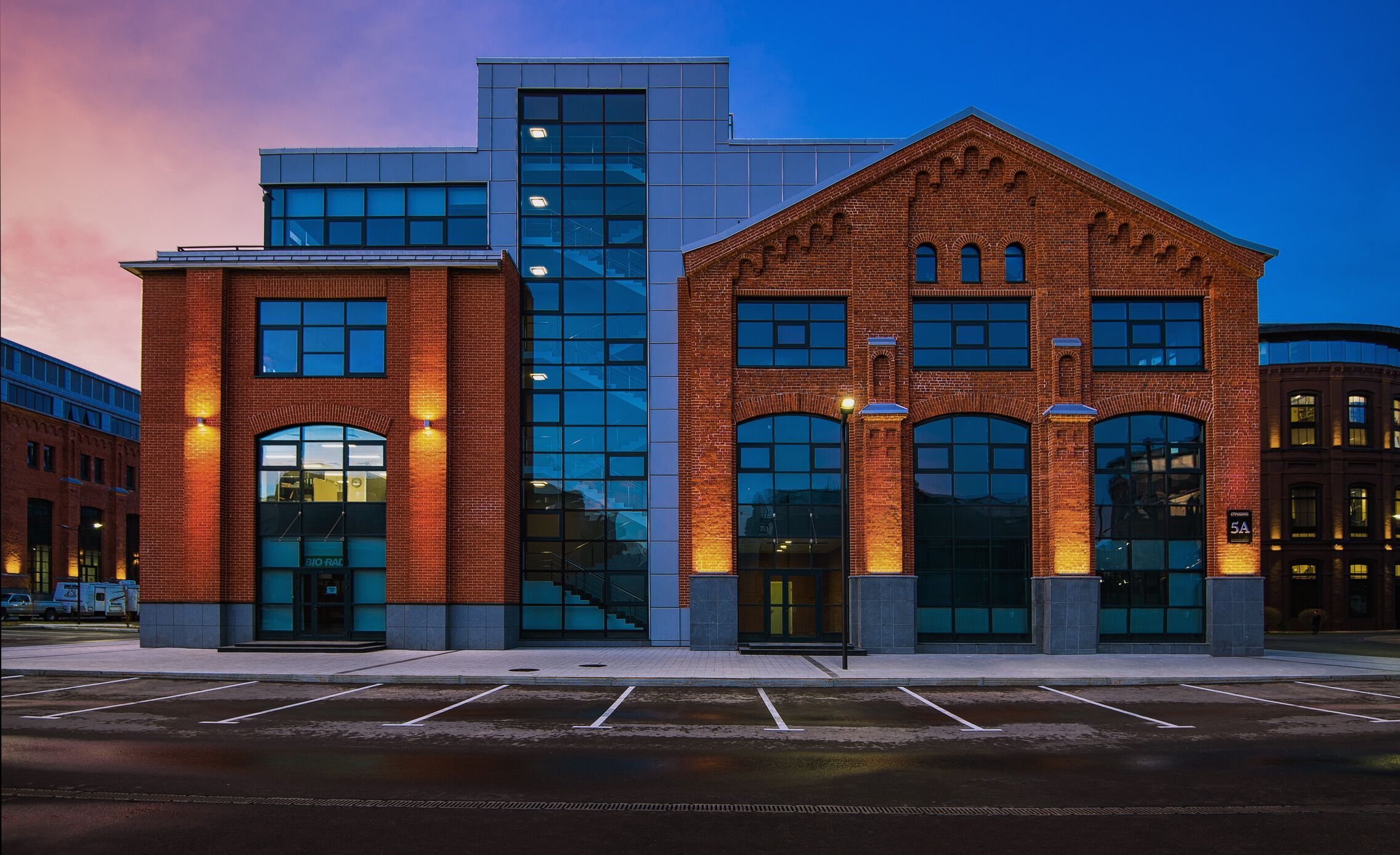 Линейный светодиодный прожектор TARGETTI джедай ARCH-00071381 - Вид №1