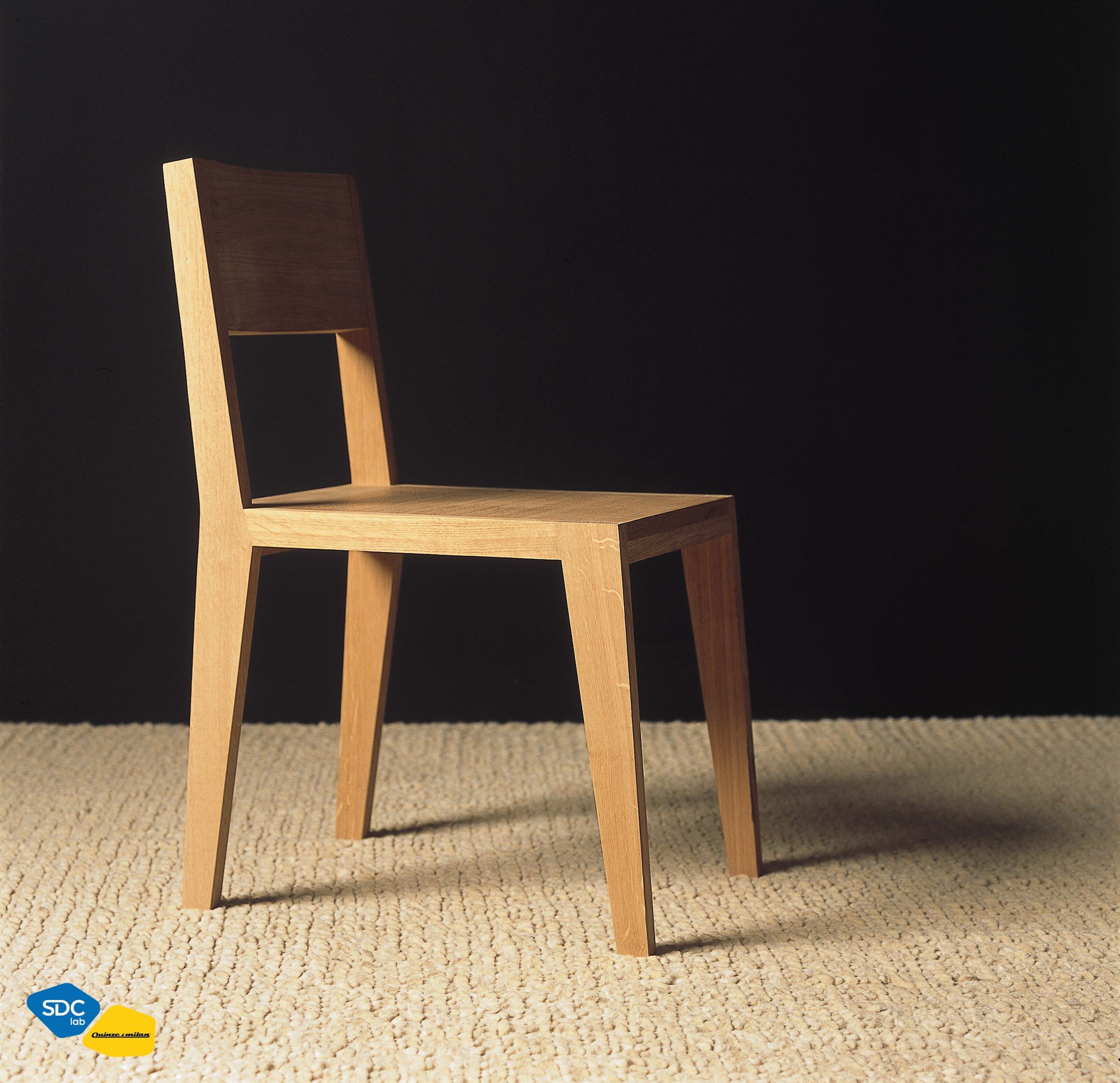 Деревянный стул ресторана Quinze & Milan номер 26 ARCH-00145734 - Вид №1