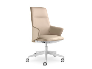 5-спицевое регулируемое по высоте офисное кресло с подлокотниками