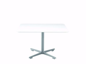 Квадратный журнальный столик