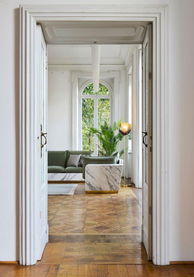 FranchiUmbertoMarmi Кресло из скульптурного мрамора с подлокотниками Mattis Hd032stabra - Вид №4