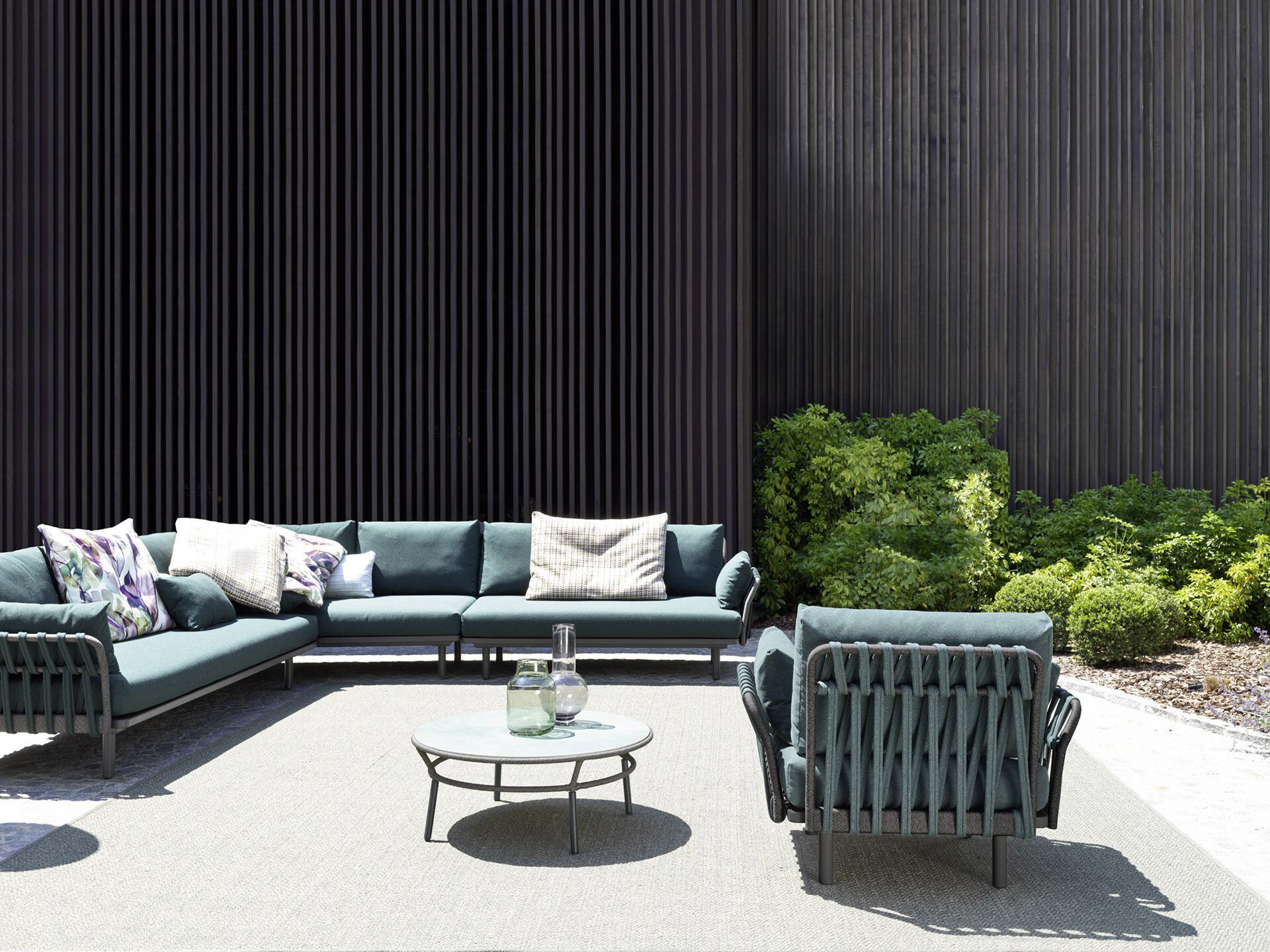 Тканевое садовое кресло с подлокотниками Varaschin Emma Cross ARCH-00136045 - Вид №3