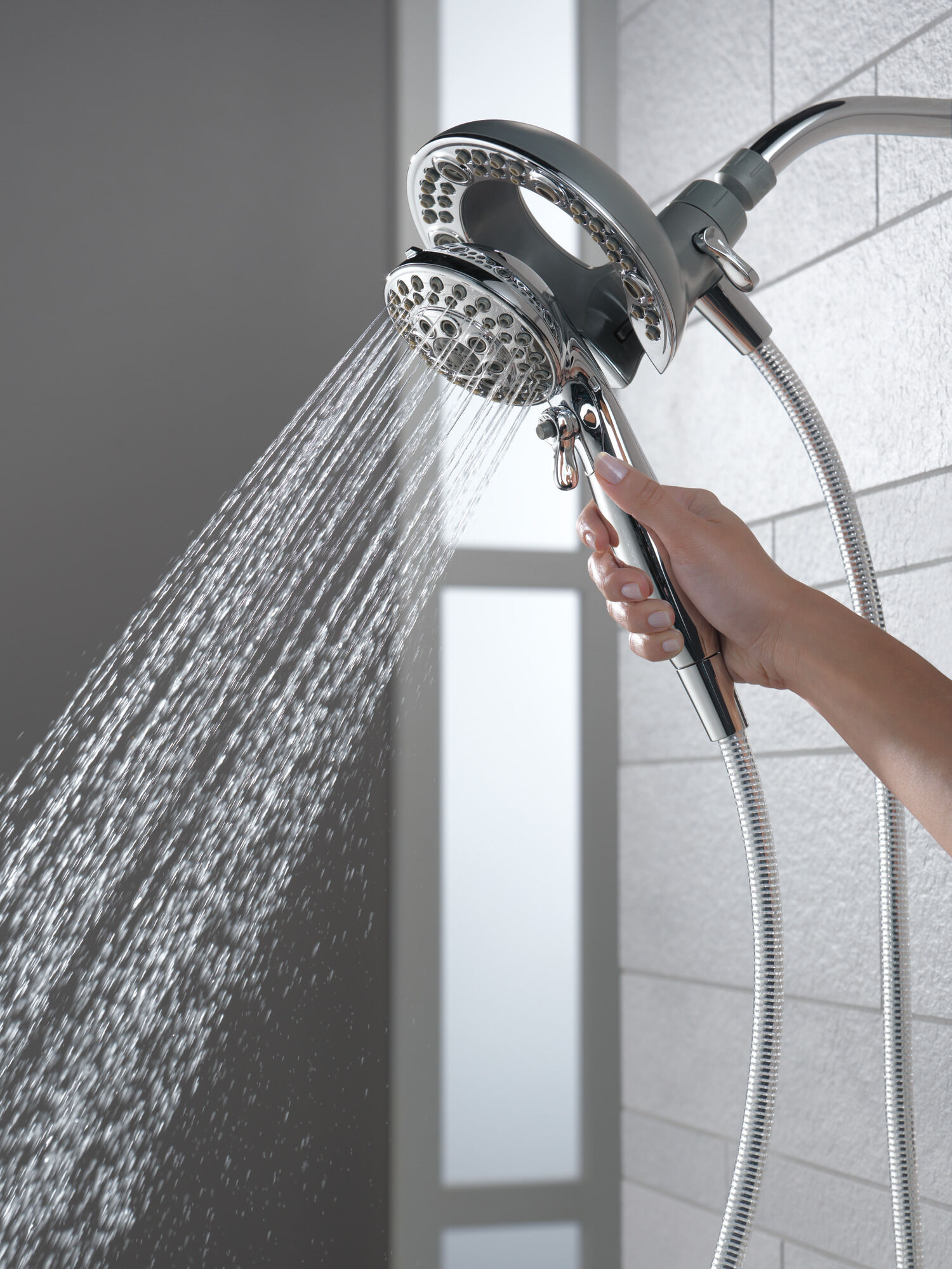 75595CRB In2ition® Душ 2 в 1 с 5 настройками Delta Faucet DELTA Венецианская бронза - Вид №3