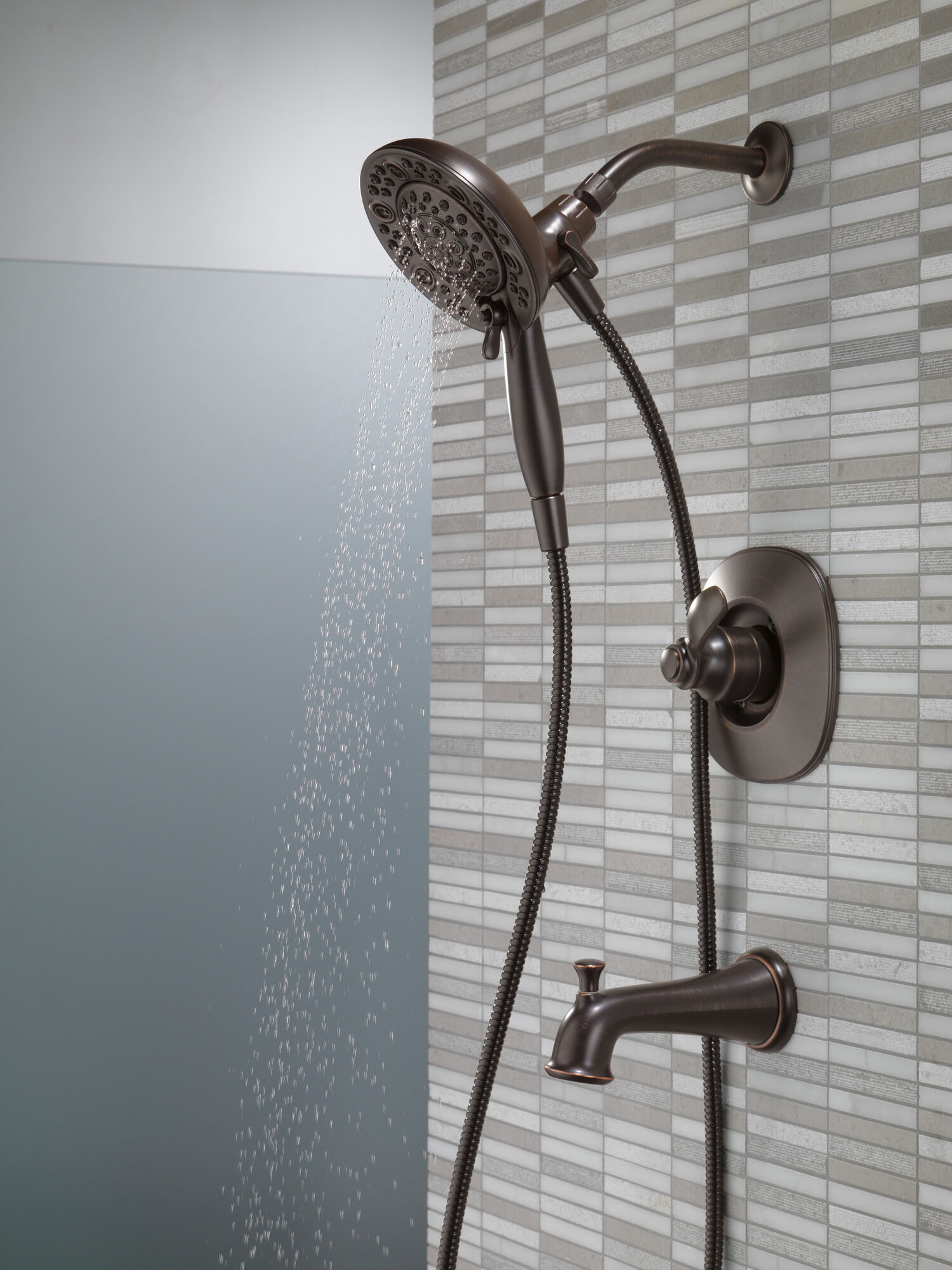 144710-RB-I20 Ванна и душ Monitor® серии 14 с In2ition® Delta Faucet Nura Венецианская бронза - Вид №12