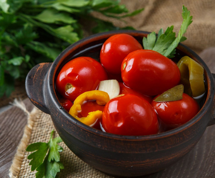 3734 Помидоры маринованные Зинаида и Сергей Белан Вкусляндия  - Вид №2