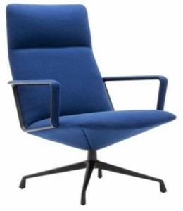 Andreu World 4-спицевое кресло с высокой спинкой Capri lounge Bu1694