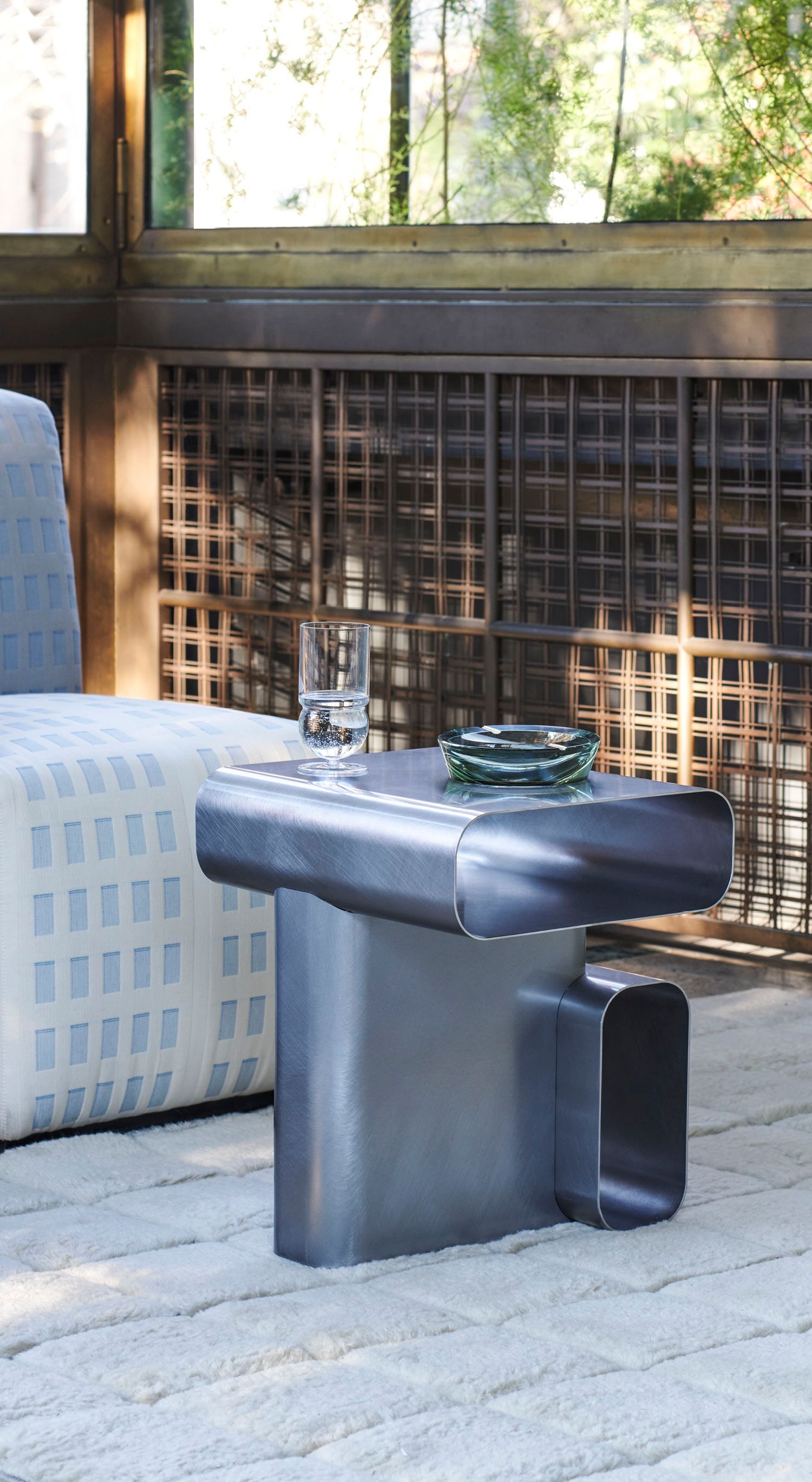 Журнальный столик из нержавеющей стали CASSINA Soft Corners ARCH-00129132 - Вид №6