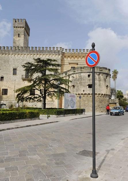 Neri Столб дорожный из чугуна Layia sun-id-1381902 - Вид №1