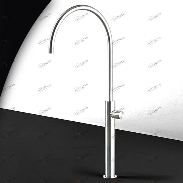 Смеситель для раковины HIRO HIR13L серебристый глянцевый Radomonte