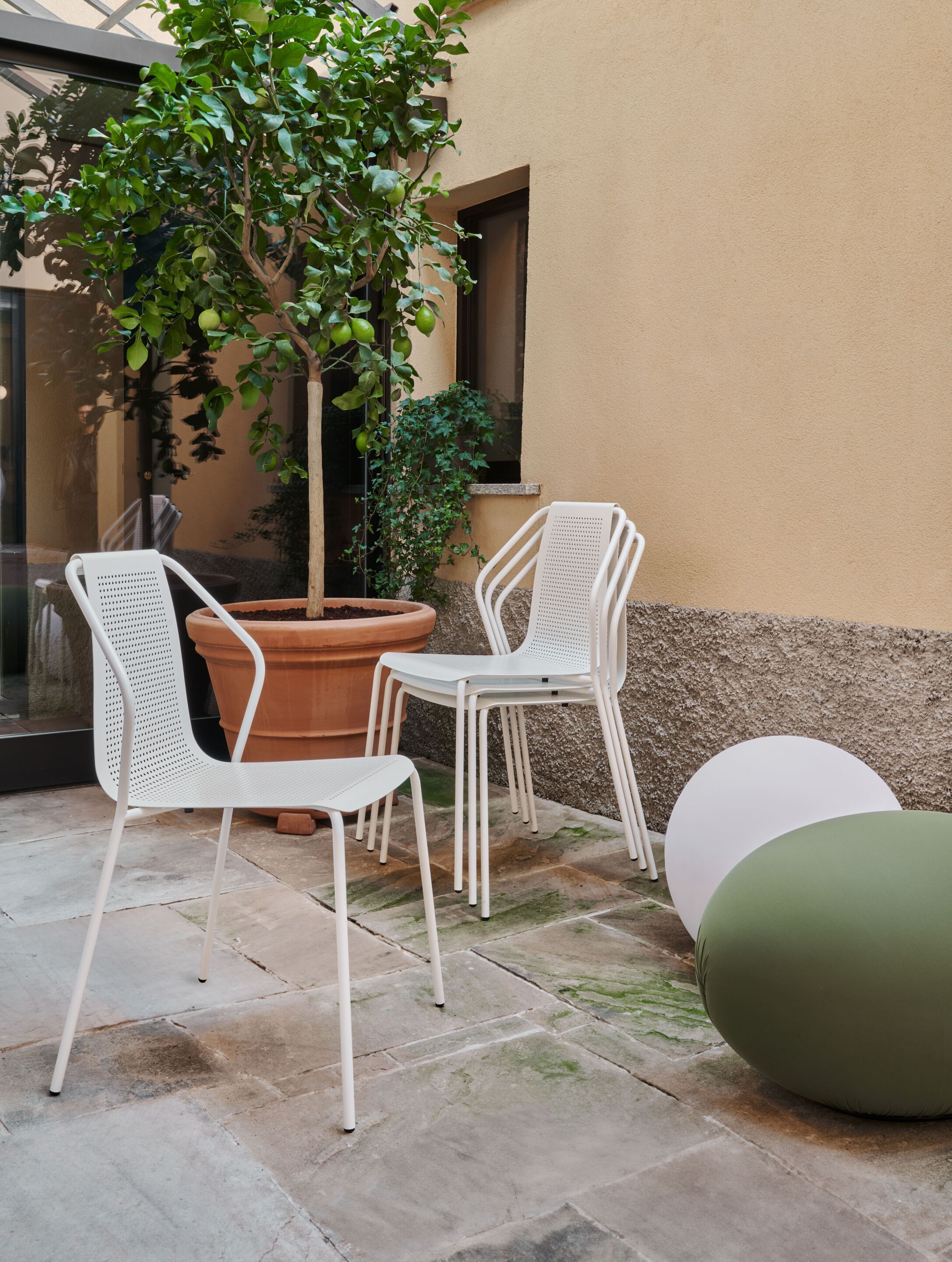 Штабелируемый садовый стул из перфорированного листового металла BALERI ITALIA DONNA OUTDOOR ARCH-00142400 - Вид №12