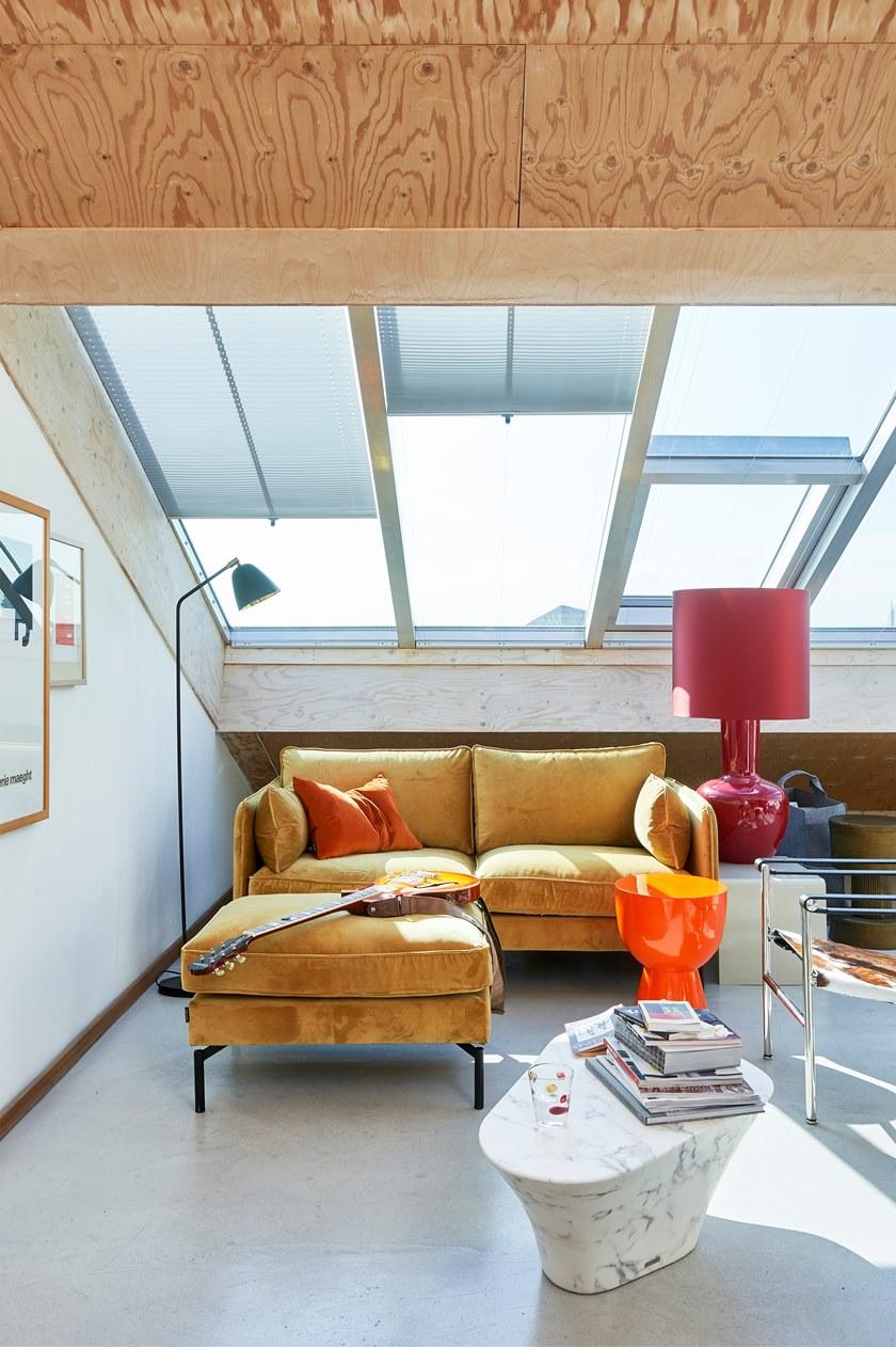 Pols Potten Низкий овальный журнальный столик из мдф  530-010-003  - Вид №4