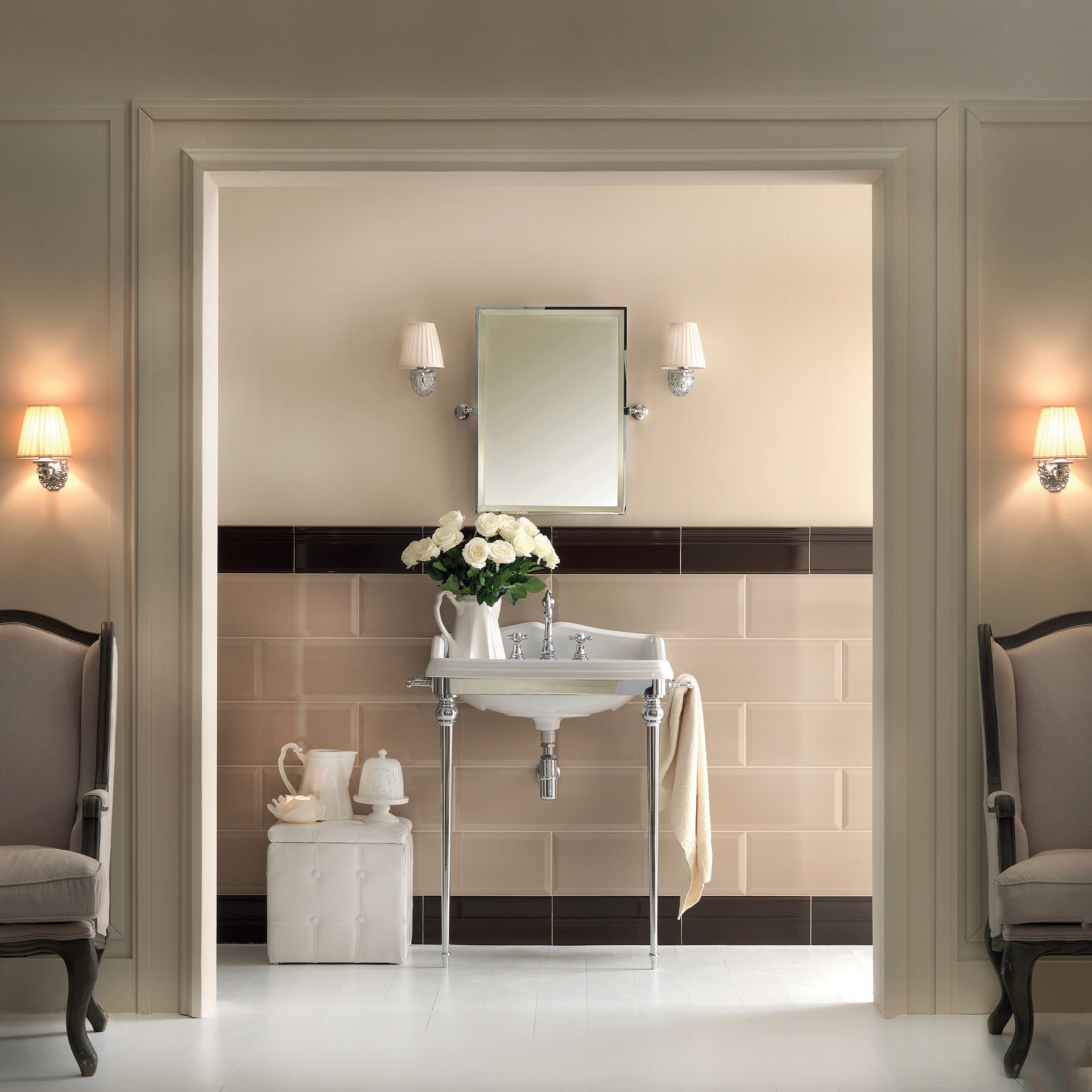 DA3070  3SC Консоль Dandy с умывальником LA01, сифоном и полотенцами Classico Treesseci 3SC - Вид №1