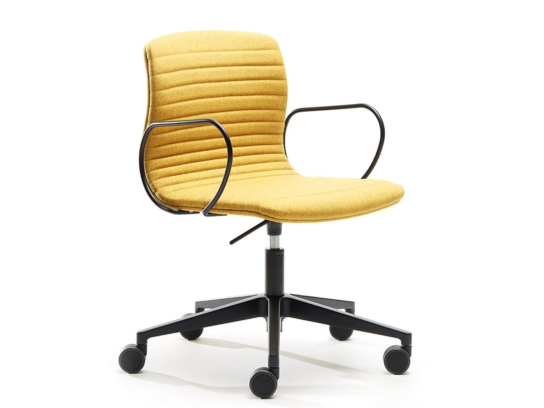 Тканевый мягкий поворотный операционный стул с подлокотниками VAGHI Union Guest ARCH-00073045 - Вид №1