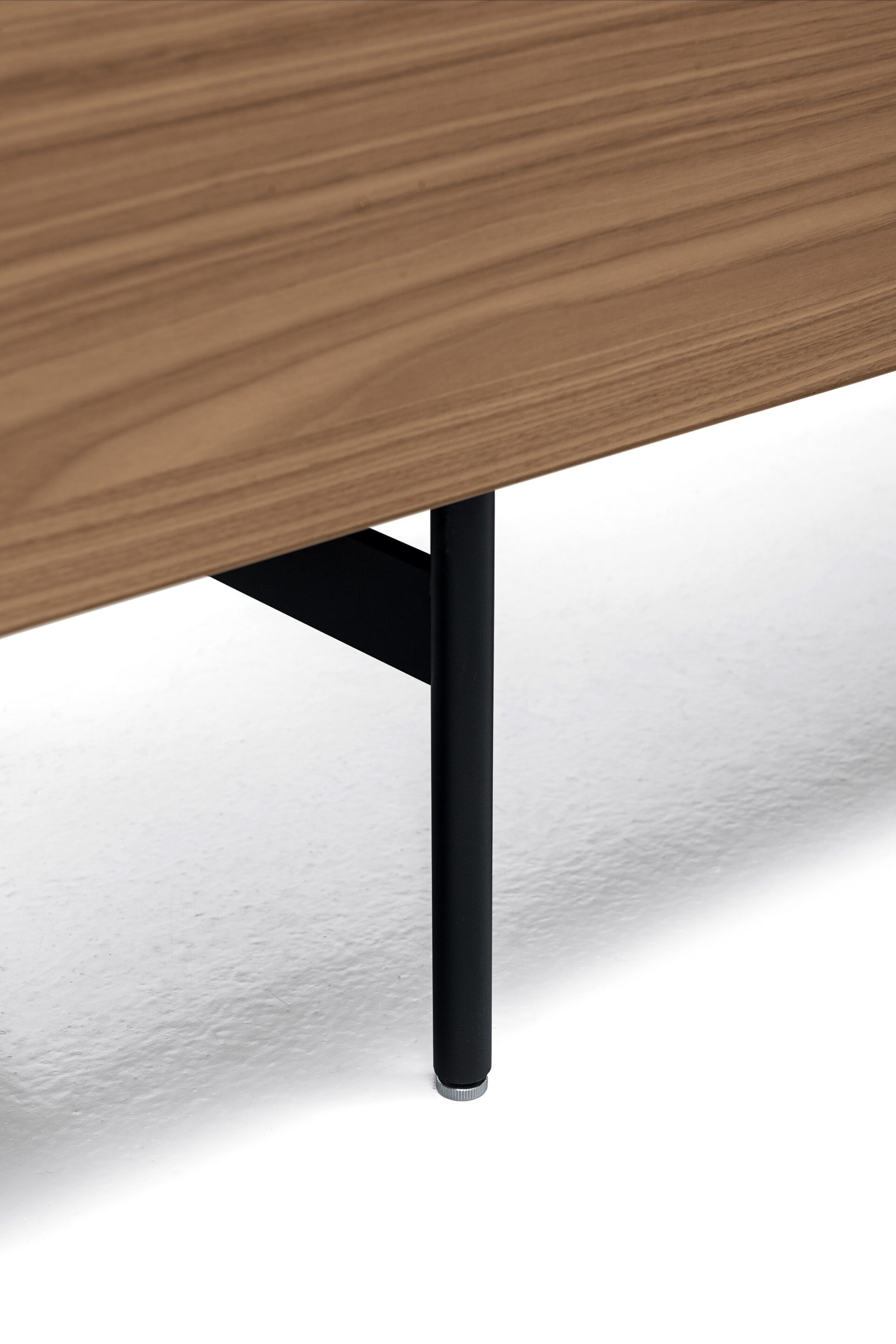 Деревянный шкаф Kristalia Avenue ARCH-00084625 - Вид №1