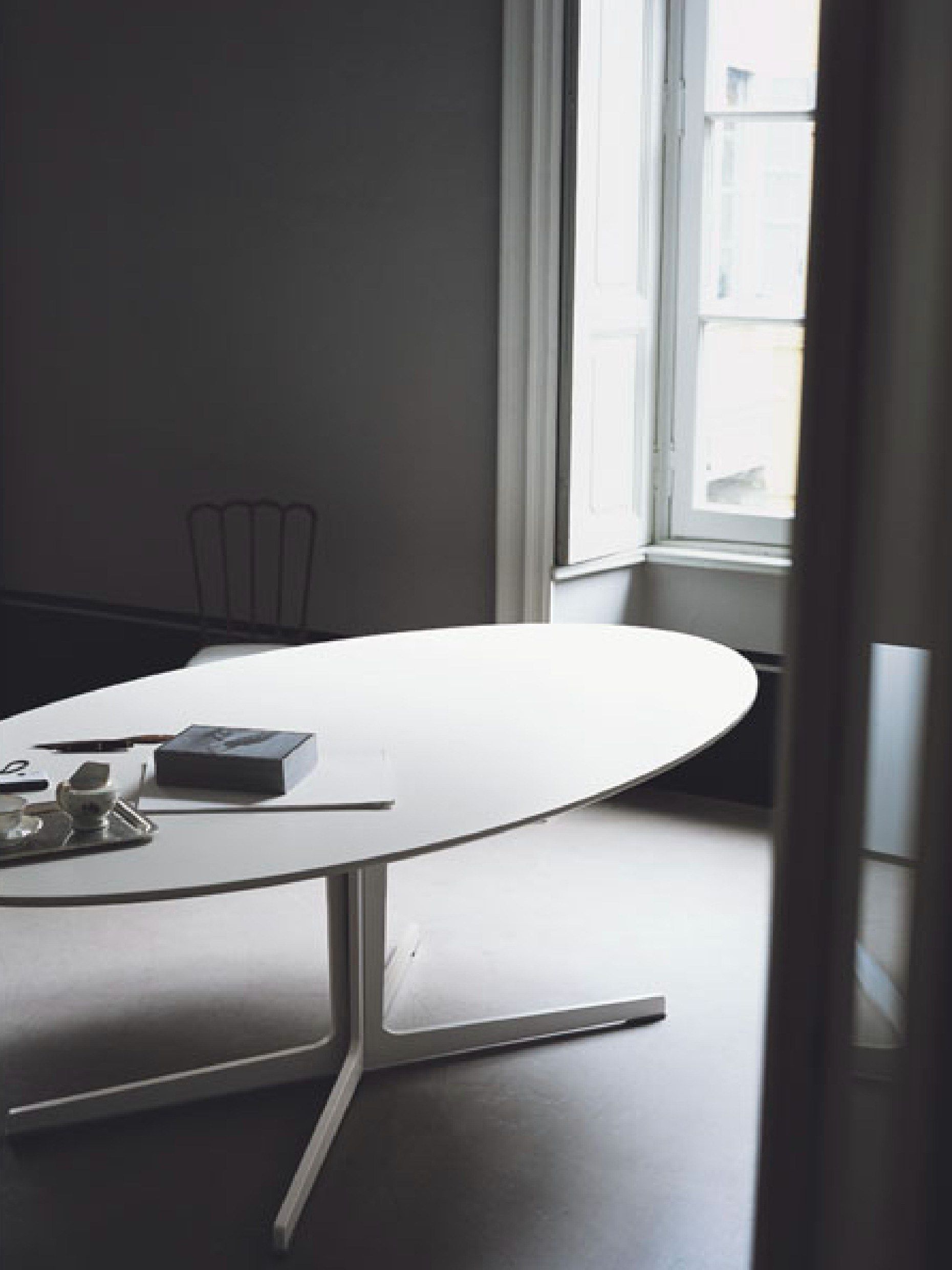 Овальный стол Tacchini SPLIT ARCH-00088739