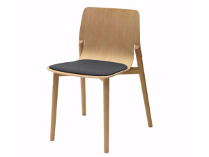 Деревянный мягкий штабелируемый стул