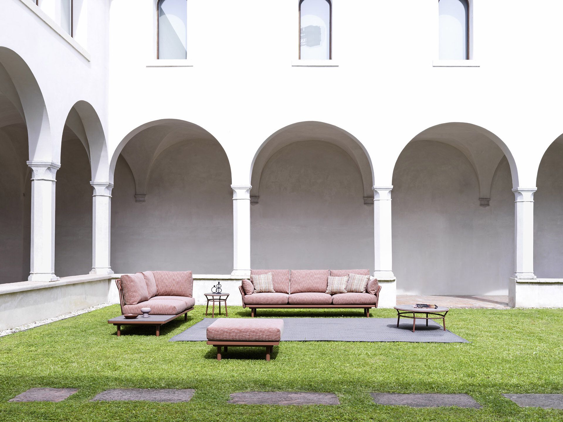 Напольный полипропиленовый ковер Varaschin ARCH-00065705 - Вид №5