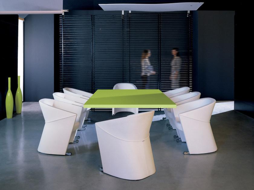 Luxy Мягкое кресло с подлокотниками на колесиках Arrow 610 - Вид №2