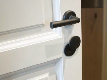 Железная ручка на розетке Dauby Pure® ARCH-00047941 - Вид №3