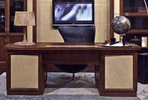 Письменный стол  BAMAX 81.8008