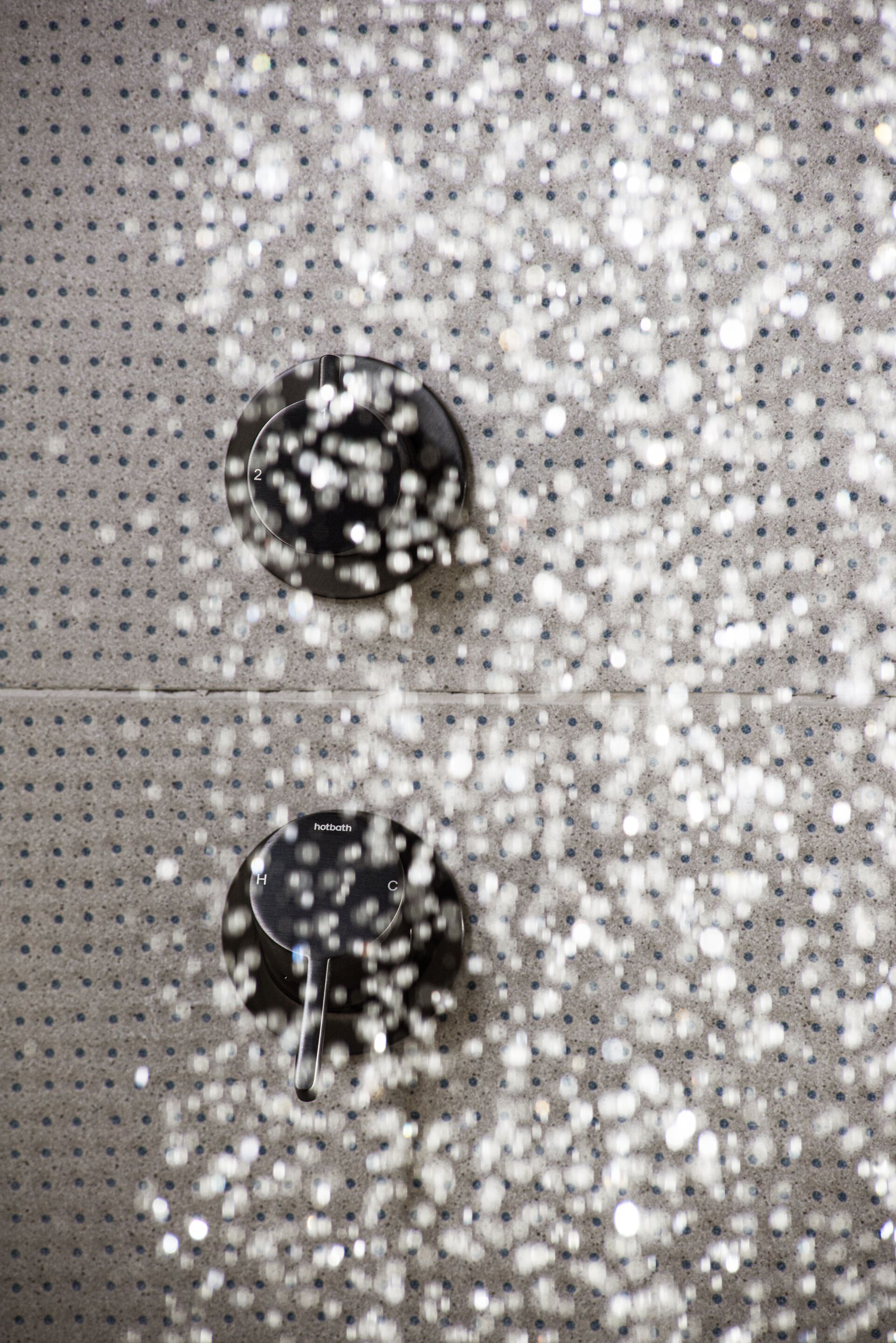 Латунный встраиваемый смеситель для душа Hotbath Ace ARCH-00136635 - Вид №1