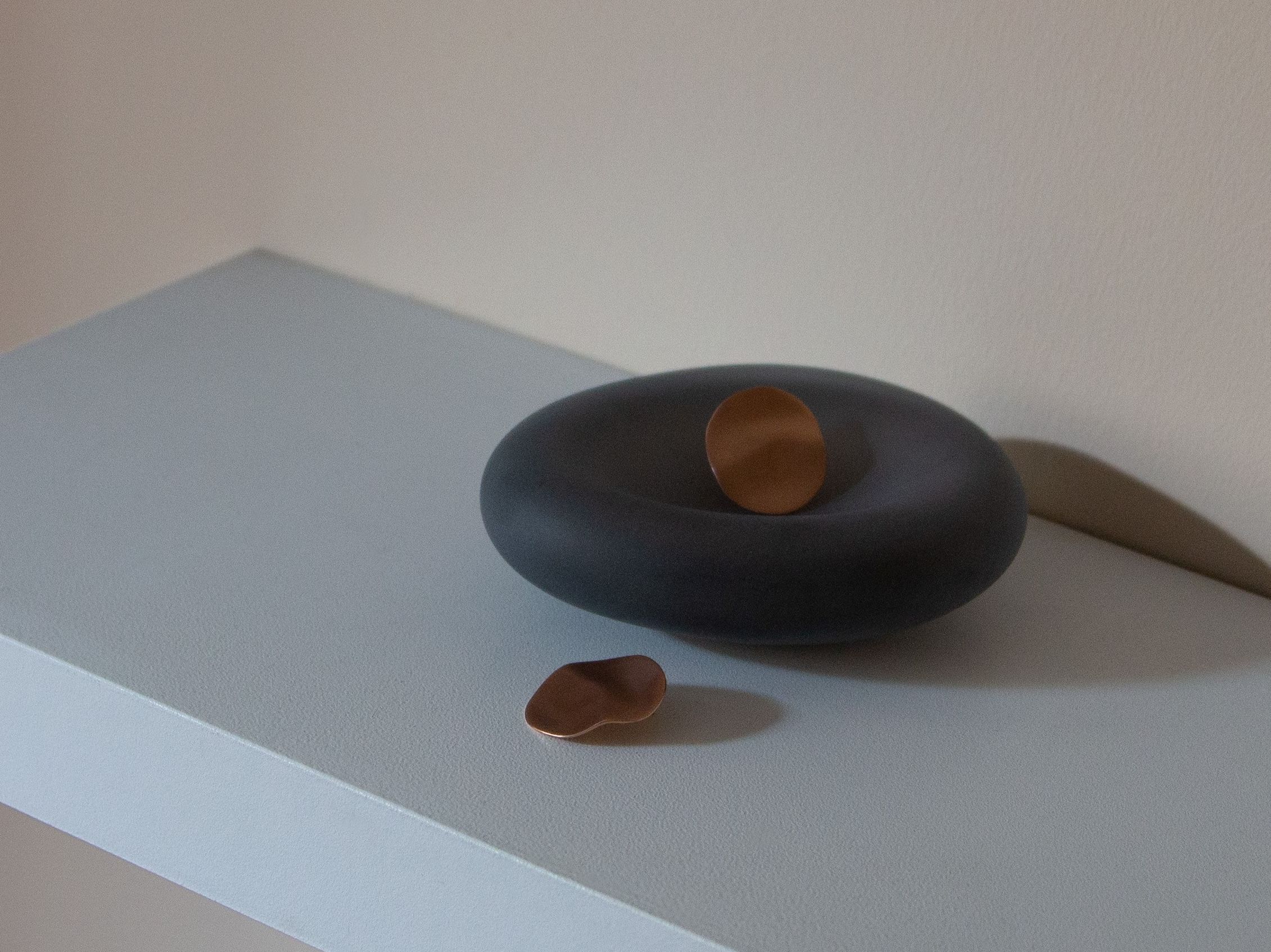 Опорожненные стекла с пескоструйной обработкой Movimento Gallery Милена Кинг ARCH-00136475 - Вид №2