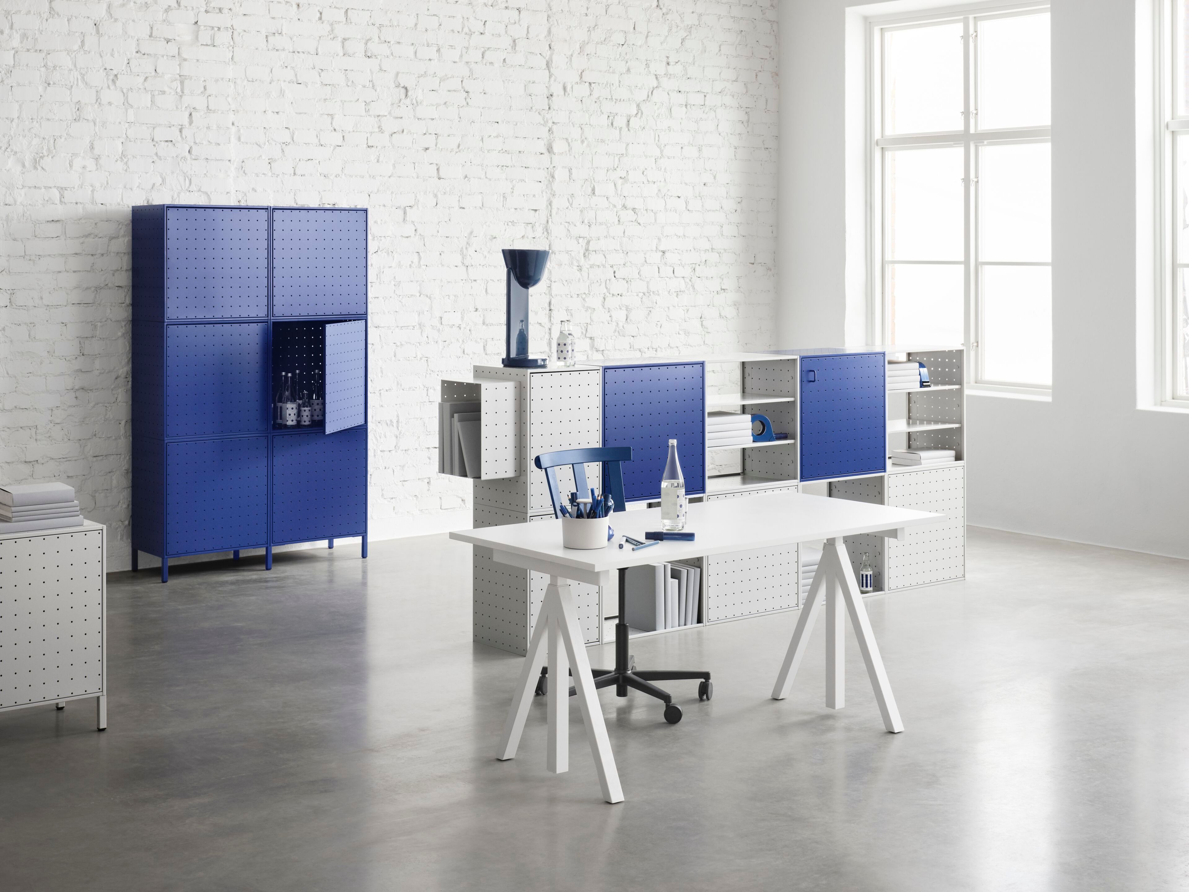 Модульная офисная мебель String Furniture CENTER CENTER ARCH-00117281