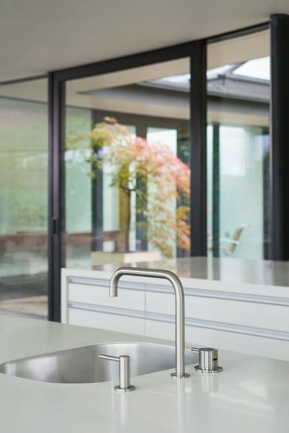 VOLA Смеситель для раковины на 3 отверстия sun-id-1355773 - Вид №1