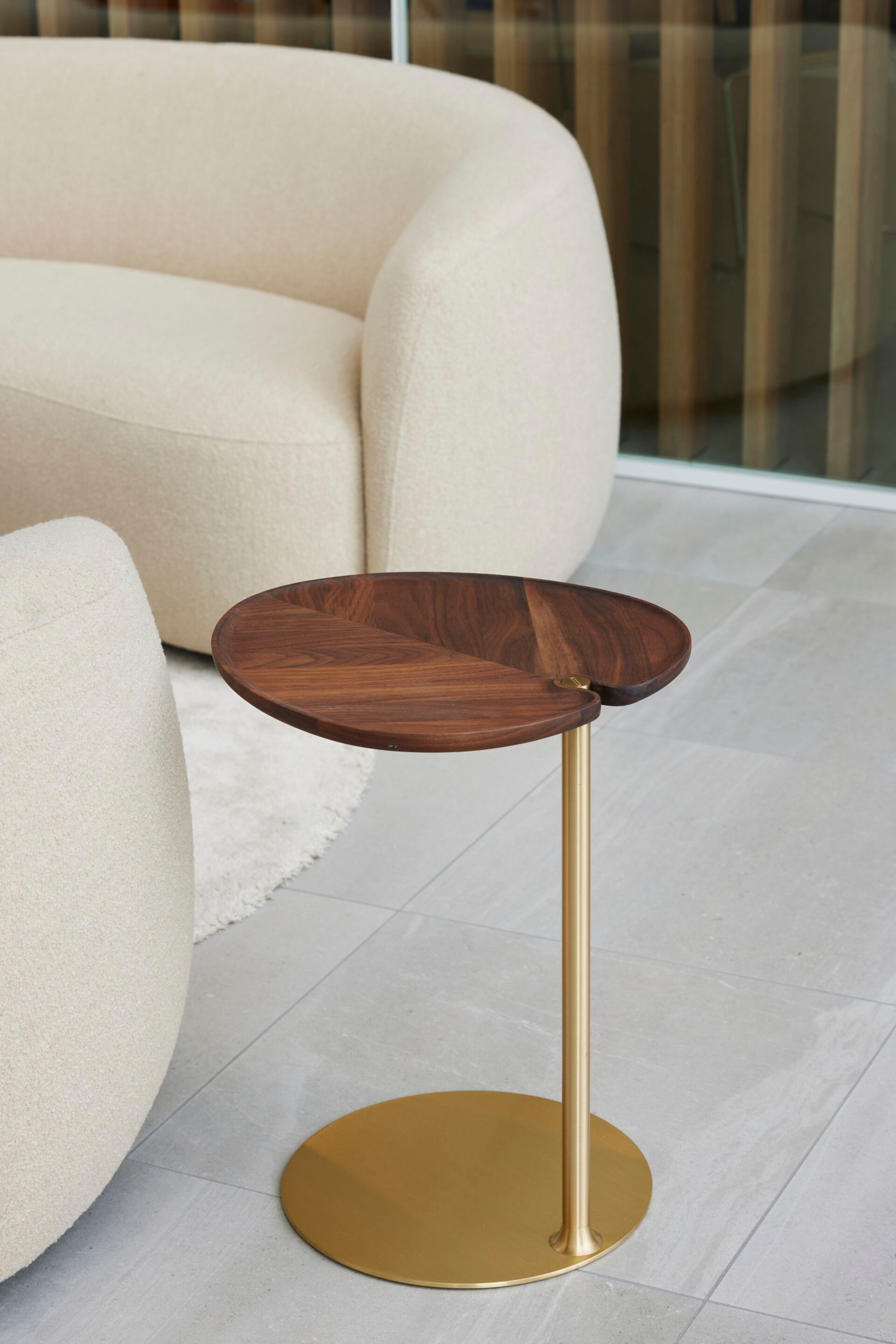 Круглый деревянный журнальный столик PER/USE Leaf ARCH-00141721 - Вид №6