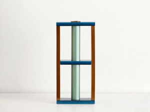 ВАЗа ручной работы из анодированного алюминия