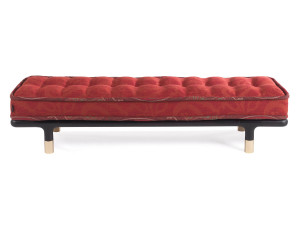 Мягкая скамейка из ткани