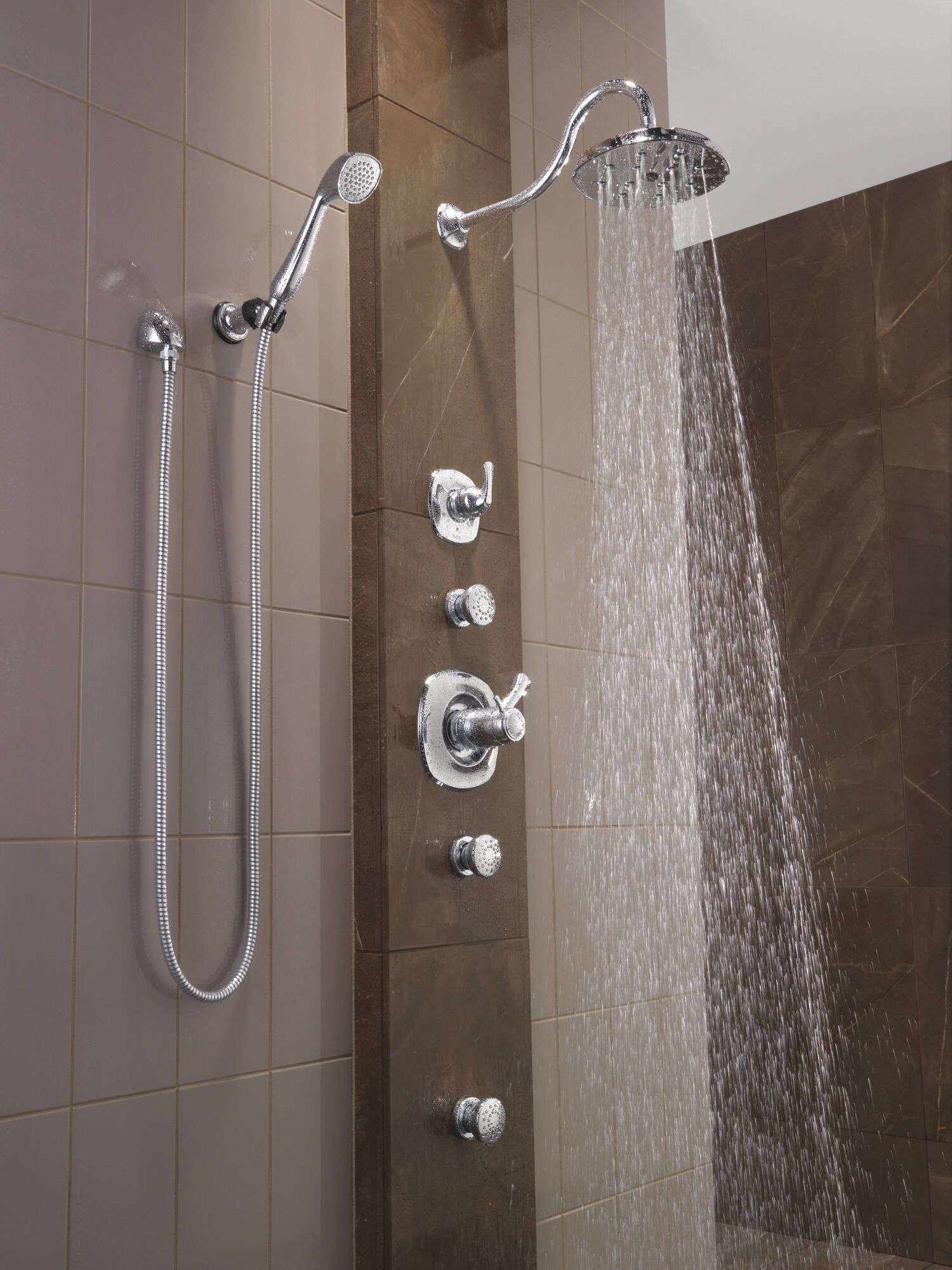 50102-BL Спрей для тела для поверхностного монтажа Delta Faucet Delta Матовый черный - Вид №11