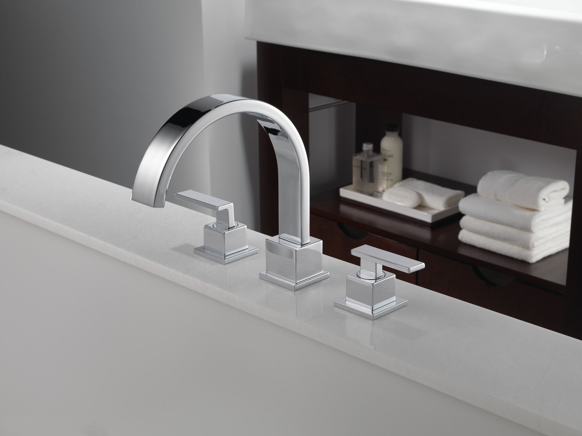 T2753 Римская ванна Delta Faucet Vero Хром - Вид №4
