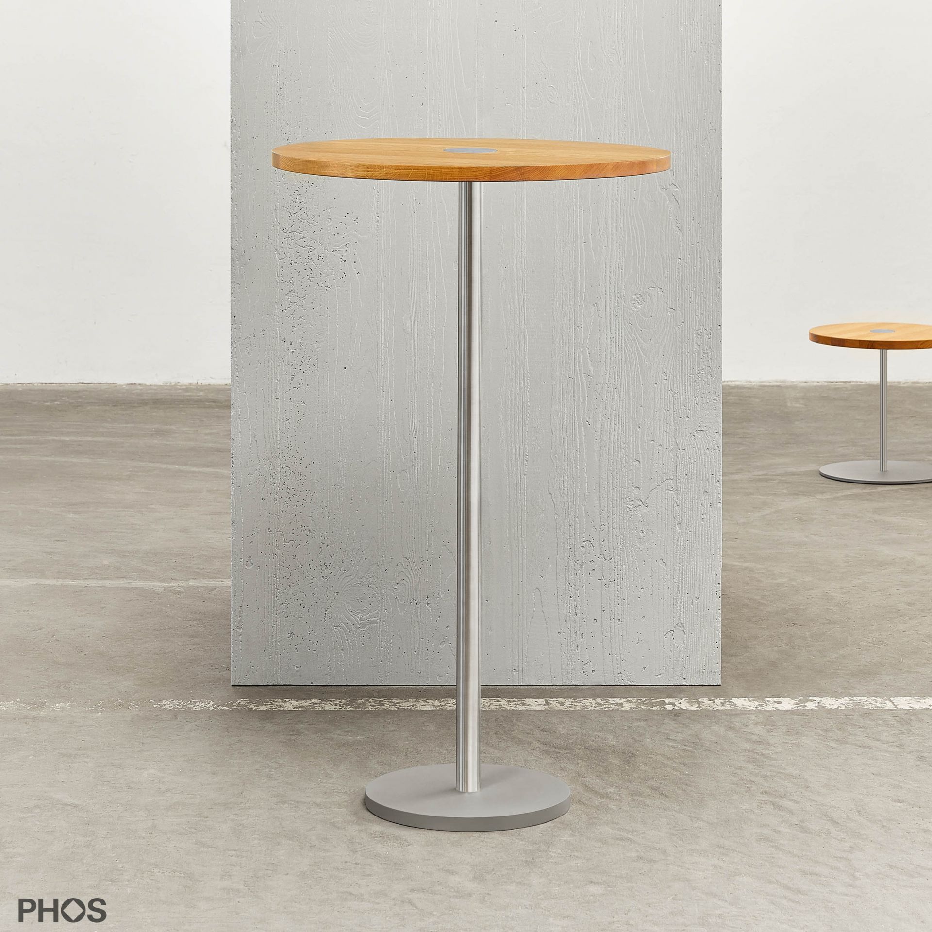 T1150-Eiche Барный стол с дубовой столешницей, ø70 см, высота 115 см PHOS 