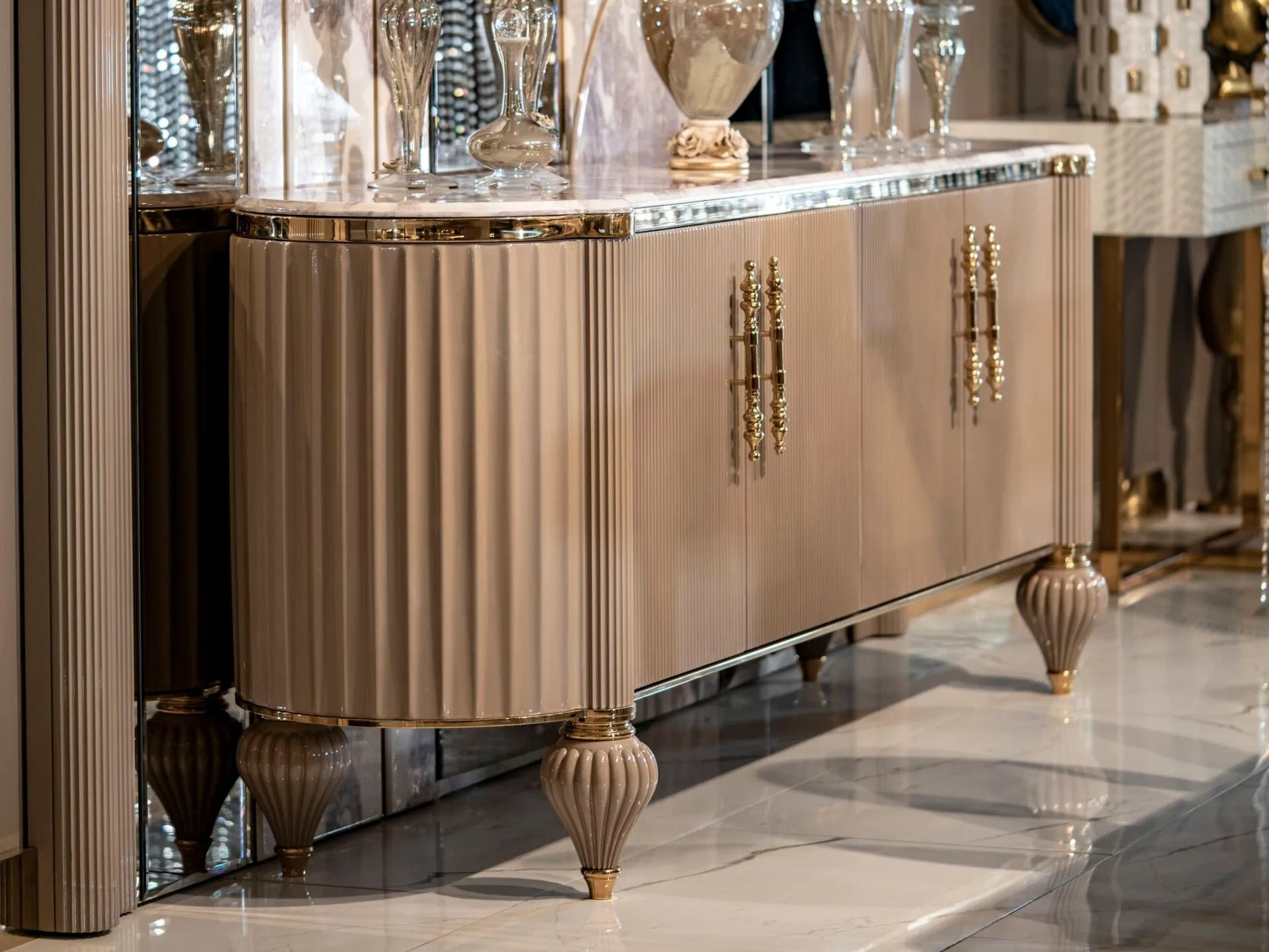 Шкаф с распашными дверями Zebrano Elsiyum ARCH-00151797 - Вид №1