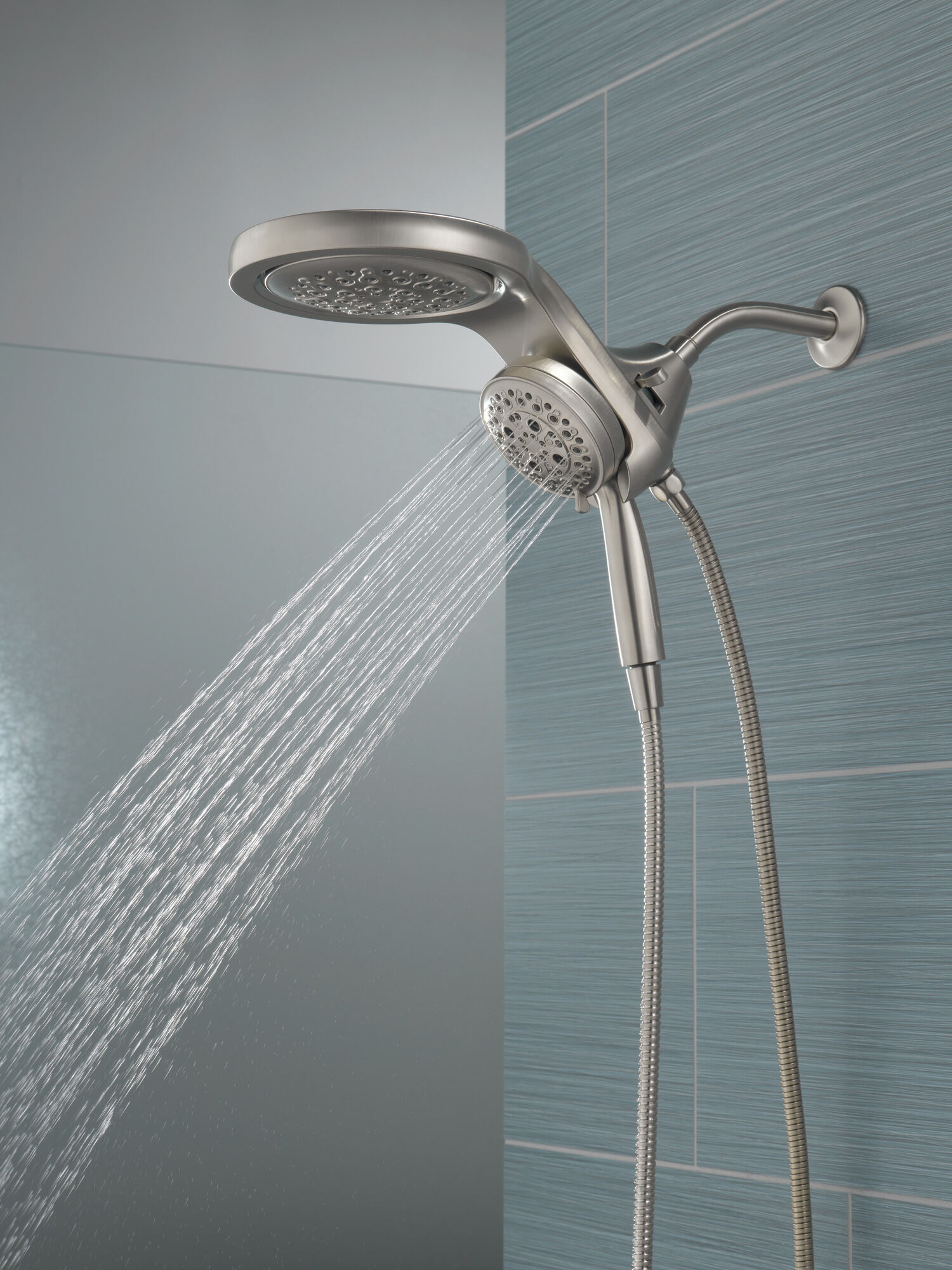 58680-SS HydroRain® H2Okinetic® 5-регулировочная душевая лейка два в одном Delta Faucet Universal Showering Нержавеющая сталь  - Вид №18