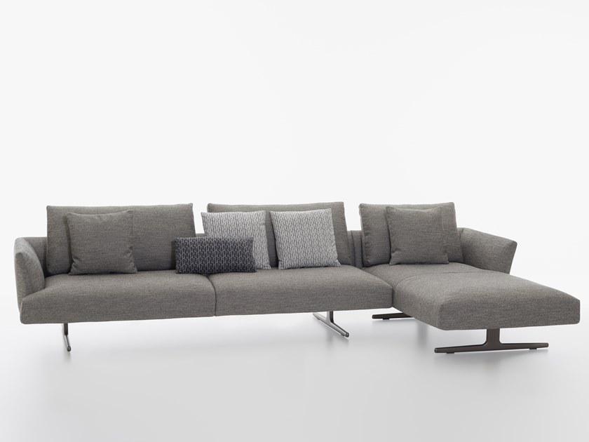 Zanotta Угловой диван в ткани sun-id-1483185 - Вид №1