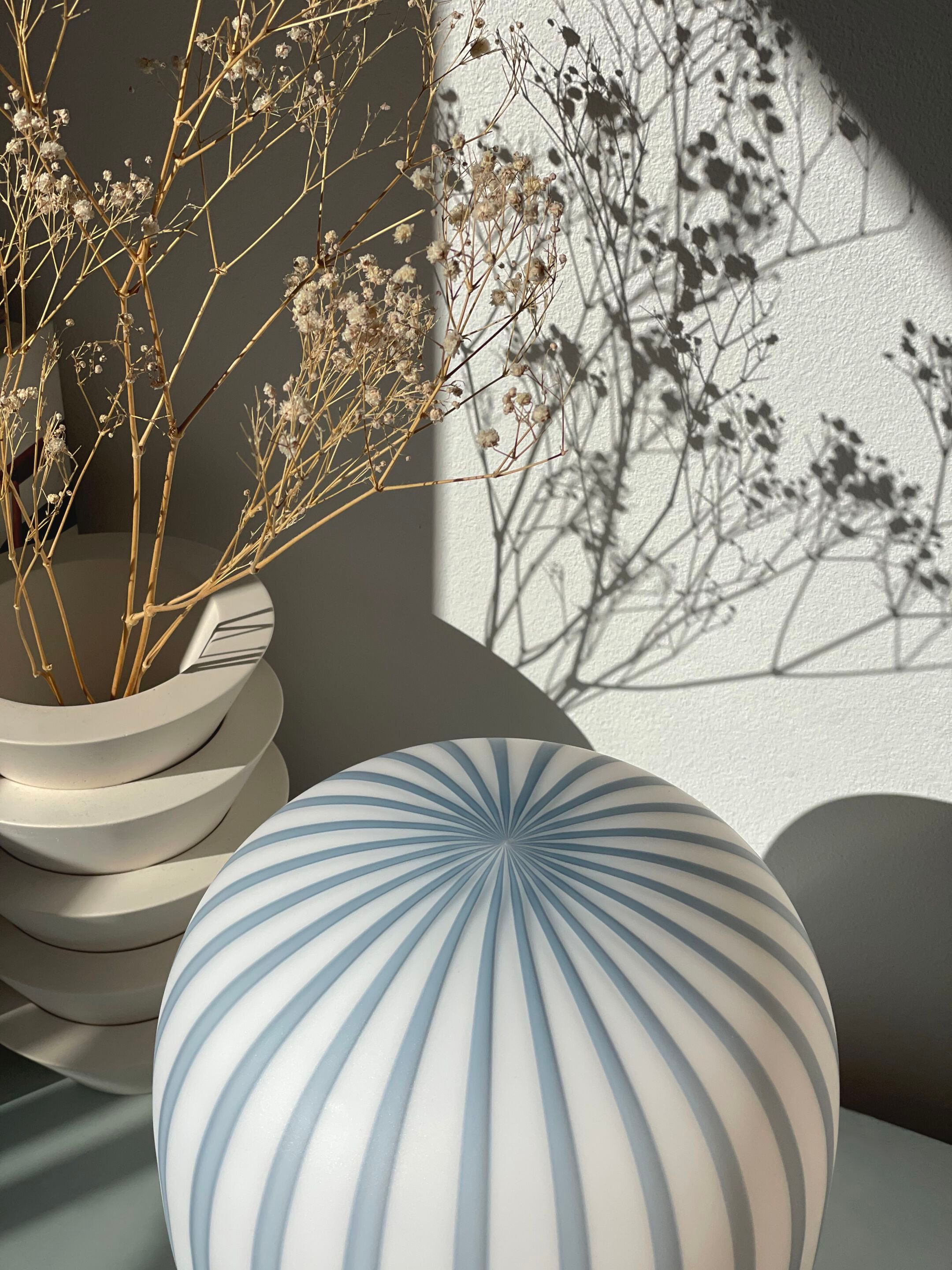 Светодиодная настольная лампа из дутого стекла Established&Sons филигрань ARCH-00132072 - Вид №6