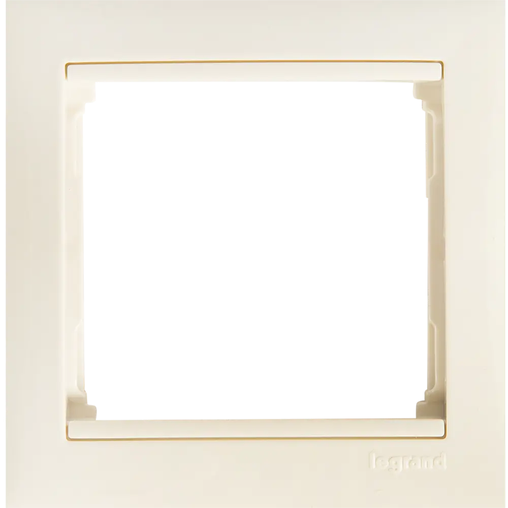 Рамка Legrand Valena Classic для розеток в цвете слоновая кость 11274189