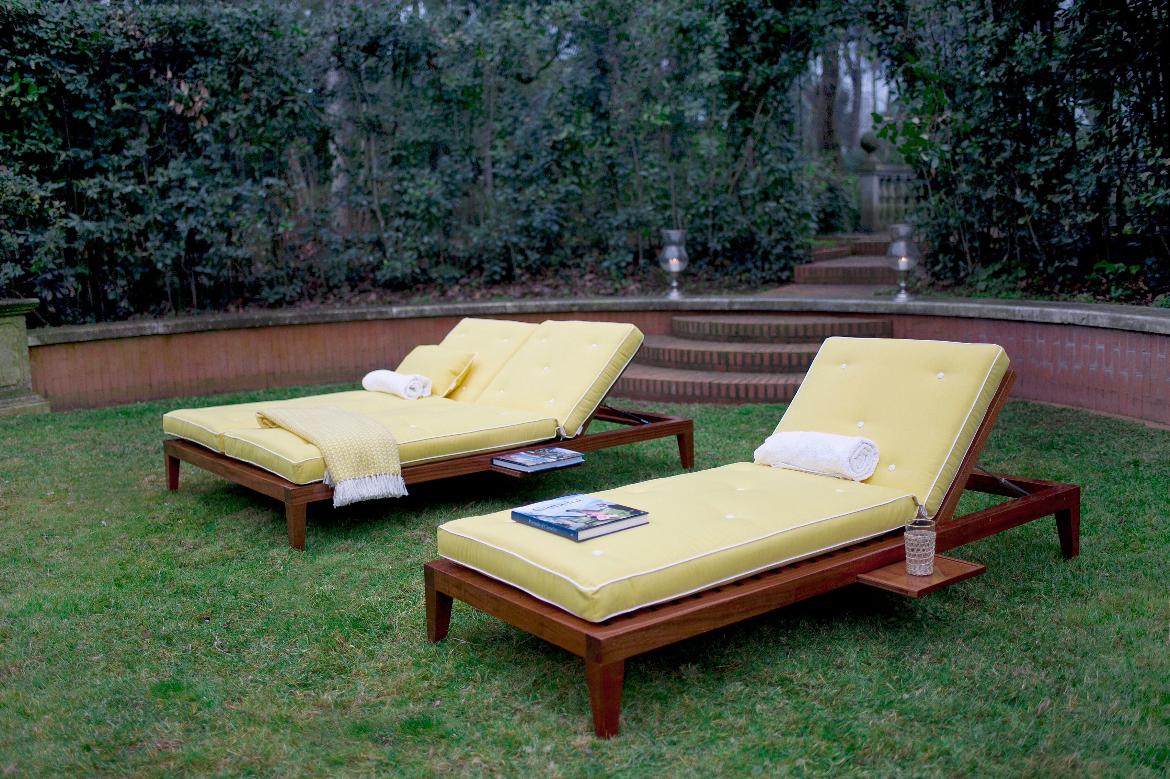 Садовая кровать из красного дерева и акриловой ткани Unopiù C'est la vie ARCH-00100166 - Вид №3