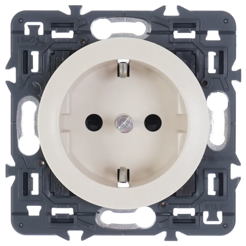 Розетка встраиваемая Legrand Celiane с заземлением, цвет бежевый STLM-2108380