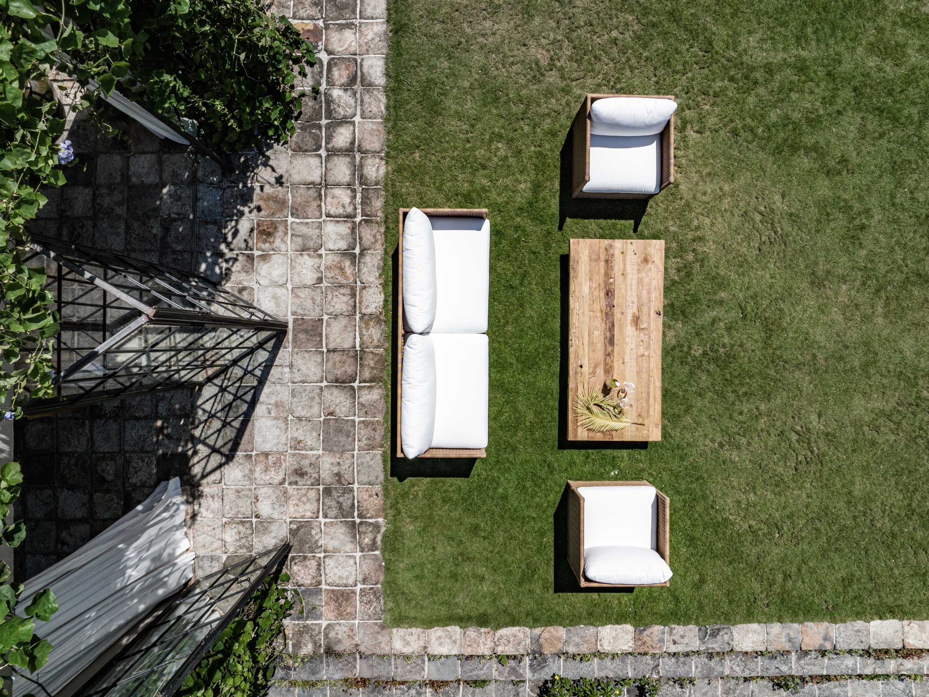 Ткань сад диван cbdesign Iris ARCH-00084558 - Вид №5