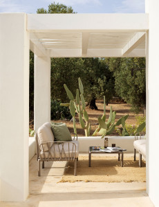 Элемент сиденья из смолы и ткани