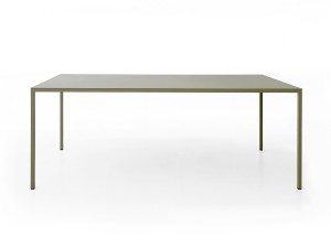 Прямоугольный стол из переработанного алюминия