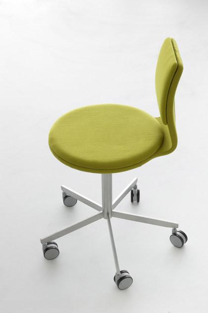 Lapalma 5-спицевое вращающееся кресло на колесиках Lab S70 - Вид №3