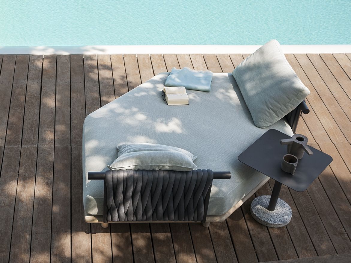 Угловой садовый диван из ткани RODA ARCH-00094997