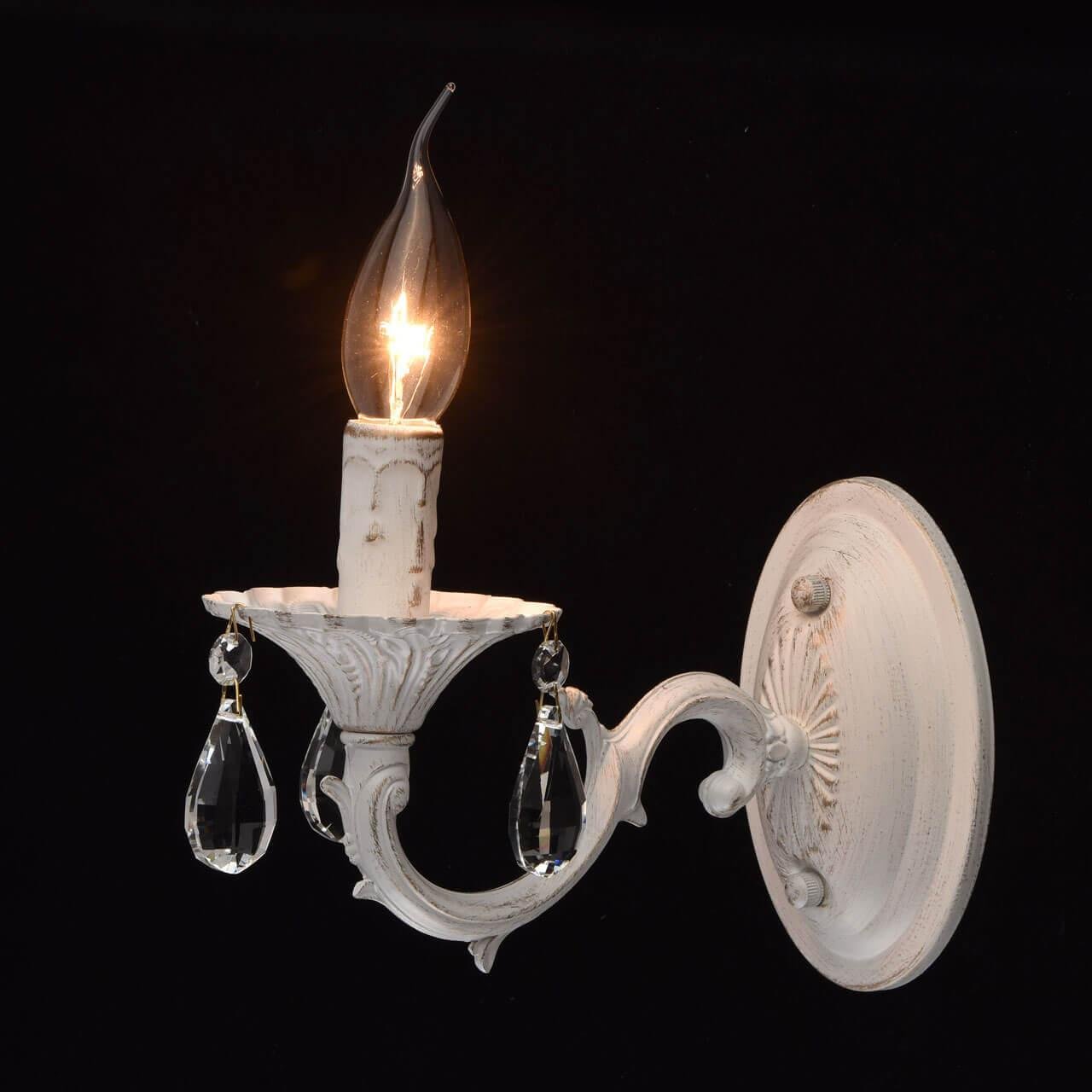 Бра металлическое с подвесками белое "Аврора" 371022501 MW-LIGHT СВЕЧА 00-3928099 Белый  - Вид №1