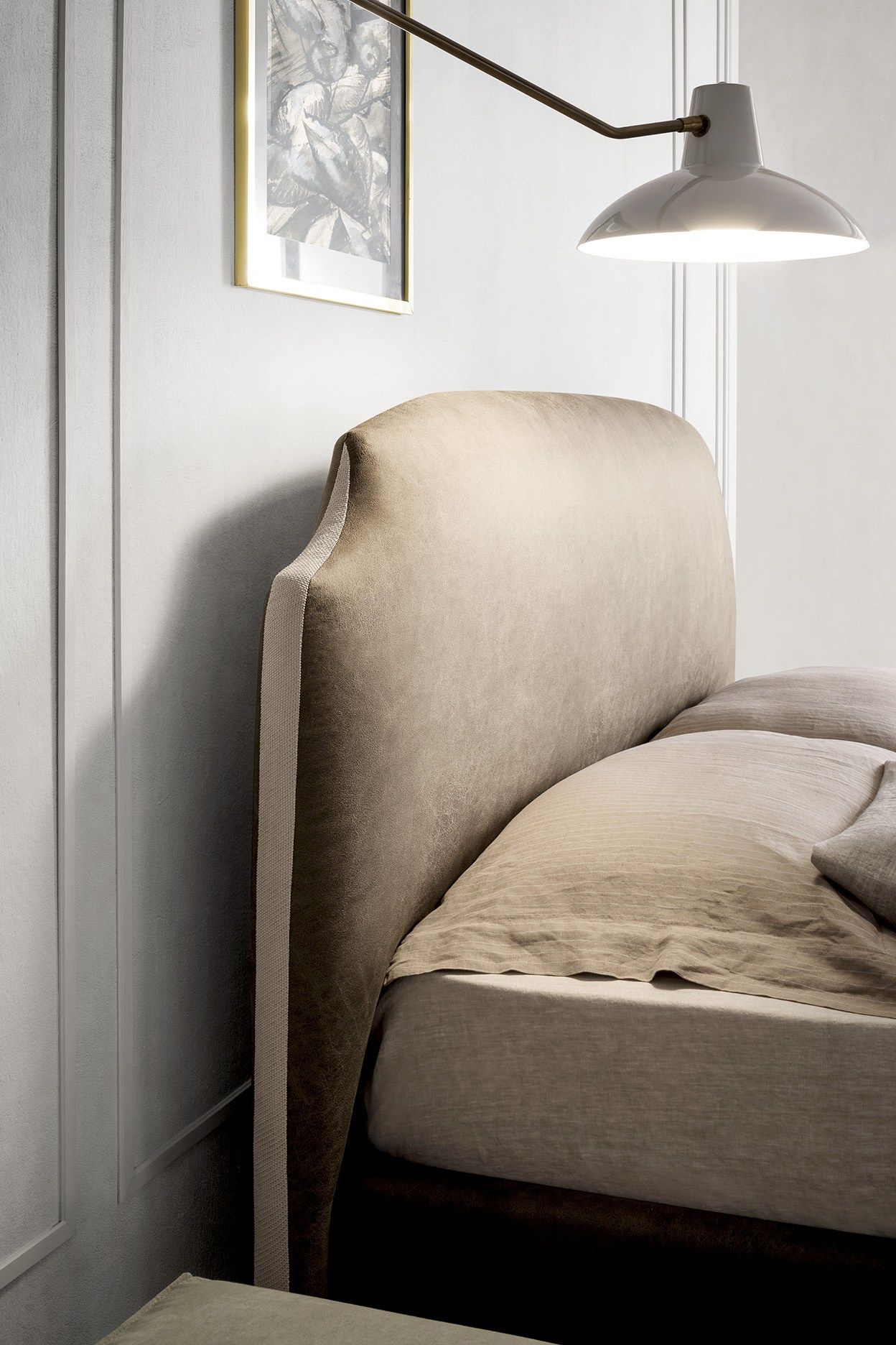 Двуспальная кровать для хранения ткани с мягким изголовьем Felis Bedstories ARCH-00008739 - Вид №2